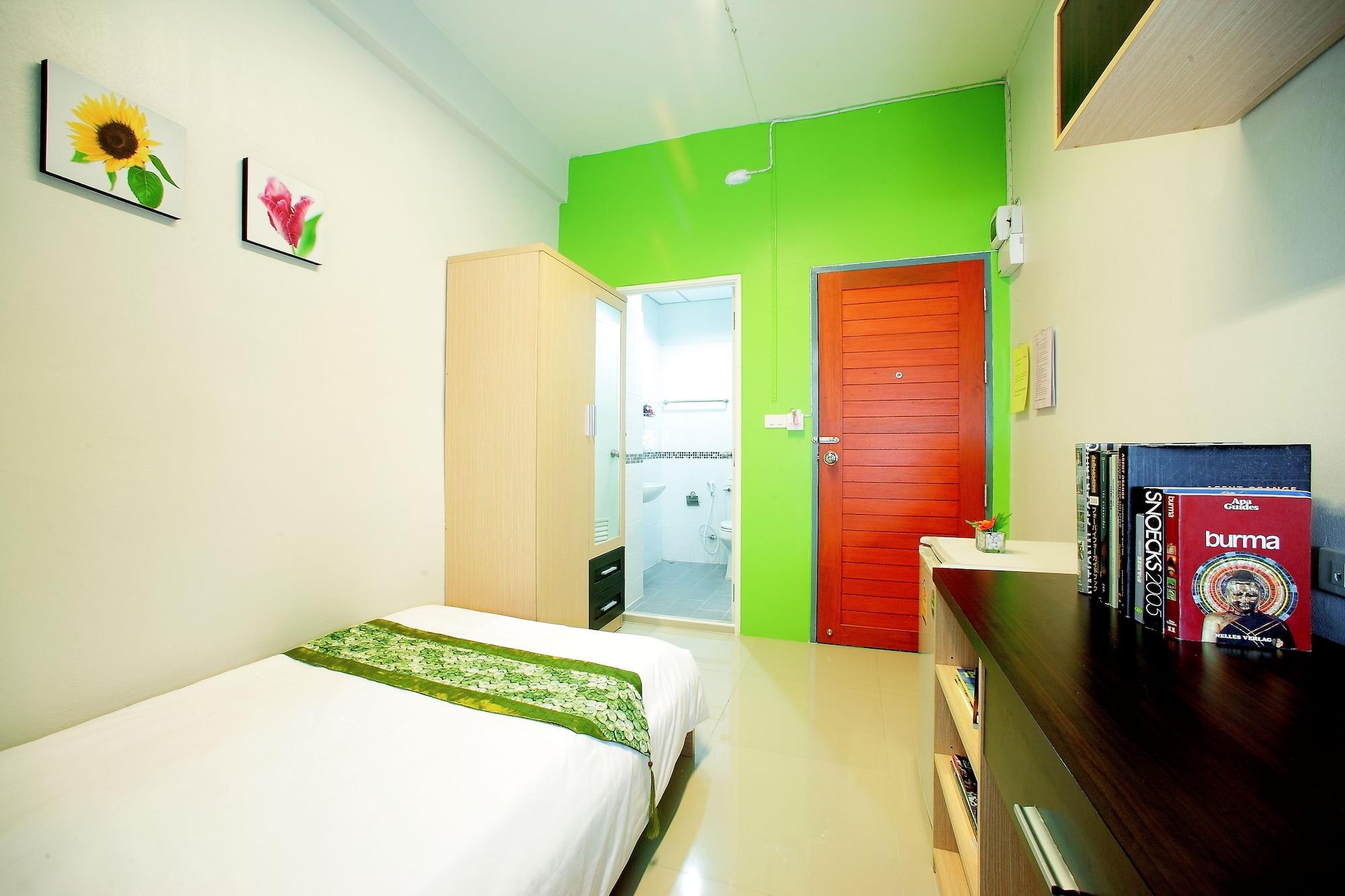 Smile Inn Bangkok Bagian luar foto