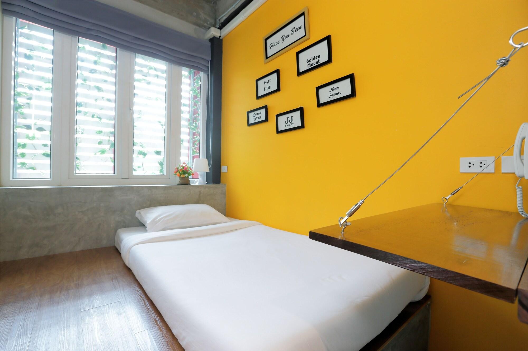 Smile Inn Bangkok Bagian luar foto