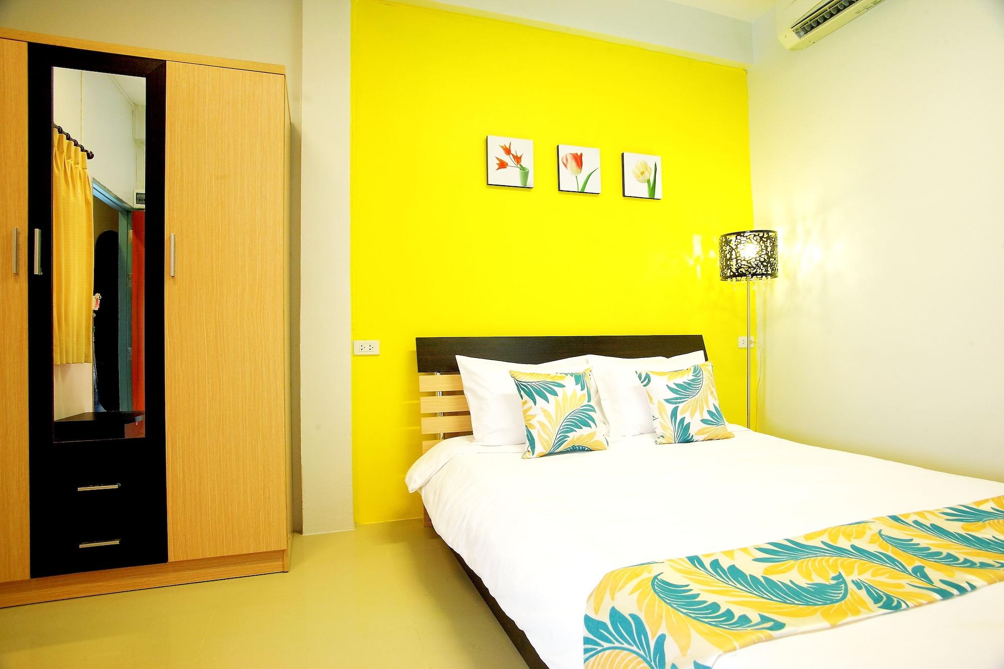 Smile Inn Bangkok Bagian luar foto