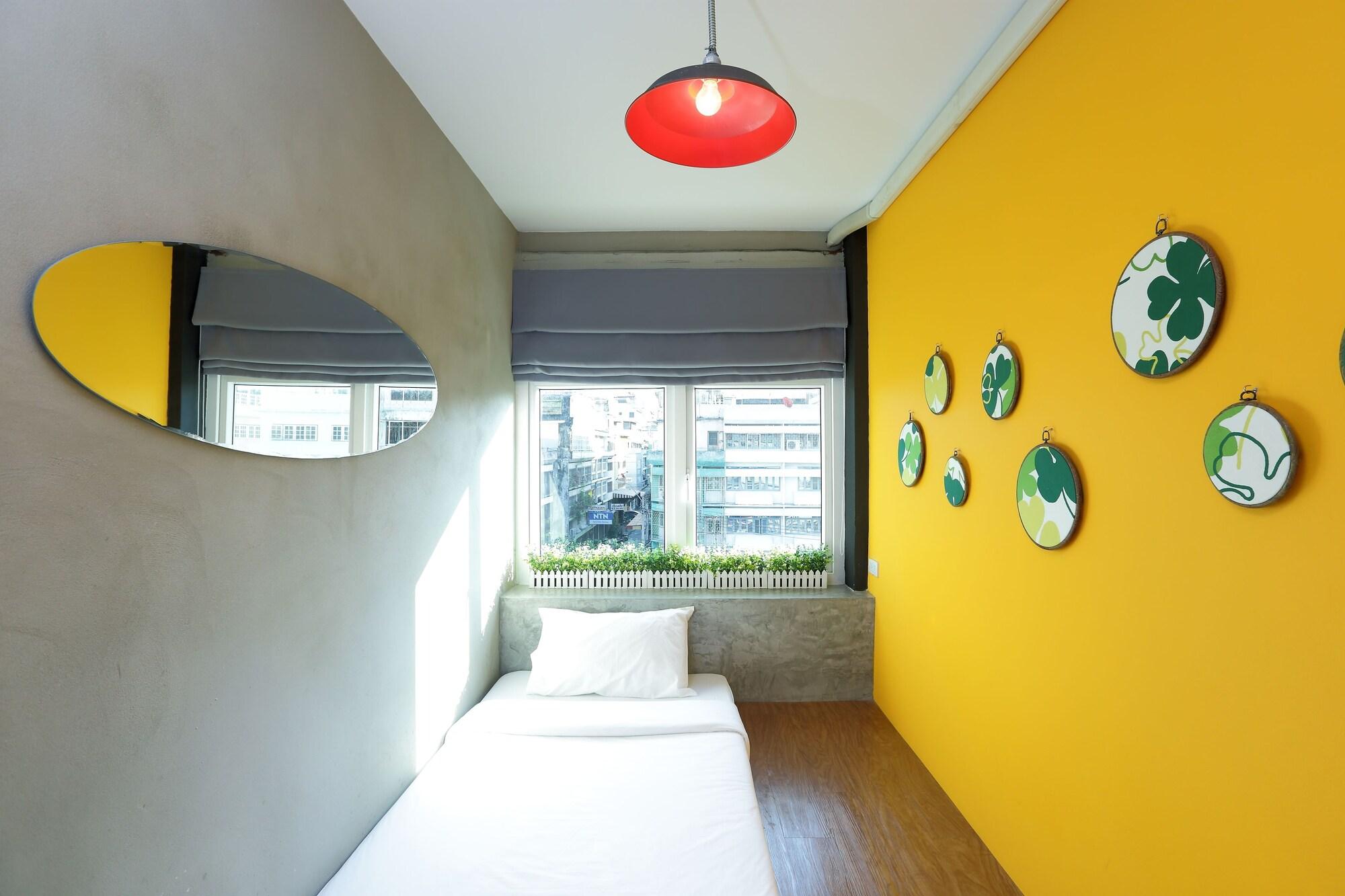 Smile Inn Bangkok Bagian luar foto