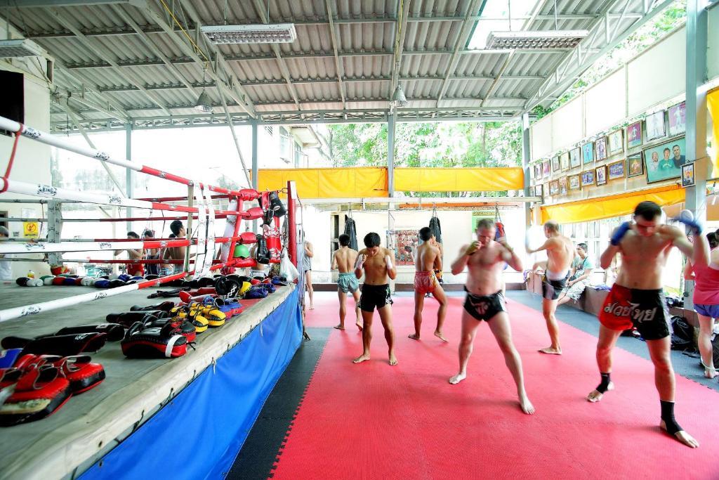 Smile Inn Bangkok Bagian luar foto